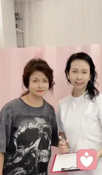 事业做得飘飘然的人都有一个顶级思维：想办法让别人占便宜，因为人性是趋利避害的。极力的被人利用证明你有极至的价值，不怕被利用就怕没价值！想知道你的价值是什么？助你愿力无穷
