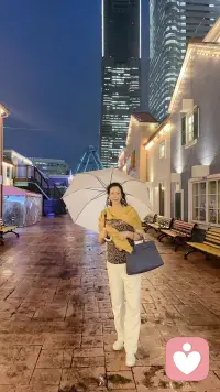 千万不要高估自己在别人心目中的位置。上层人用利益维护人脉下层人误以为认识就是人脉，无论你多么讨好对方，没有价值全免谈，价值就是利益。配图