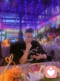 不用愧疚也不用自卑，你对我很重要，我更在意你开不开心、健不健康。配图