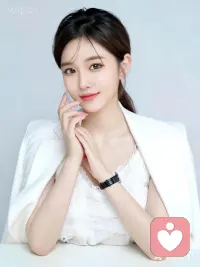 清晨的阳光不慌不忙，生活的美好也会如期而至。新的一天，愿你眼里有光，心中有爱，脚下有路，不辜负每一个清晨，不辜负努力的自己。配图