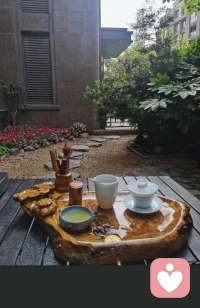 沟通： 80%是情绪，20%是内容，情绪不对，再好的内容也会被扭曲。
处理好情绪，再处理事情。
​配图