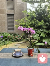 细品浓香咖啡，慢度日常……


心理学中有一个概念叫做“心理边界”。
心理边界的存在，会帮助我们实现自我独立，让我们拥有一个能够保持内心舒适的心理范范围。当然，这并不意味着我们要选择独立，只是给予自己一个保护隐私的空间，不让他人来侵犯自己的同时，也尊重别人拥有自己的空间。配图