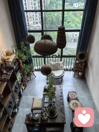 我的专属道场：小空间，大自在……

心理学中有一个概念叫做“心理边界〞。
当你产生了不舒服或愤恨不满的感觉时，那就说明别人打破了你的边界，不舒服的感受很好理解，所谓的“愤恨不满，一般产生于别人利用你〞，“对方不顾及你的感受，一味的给你灌输他的期望〞等场景中。配图
