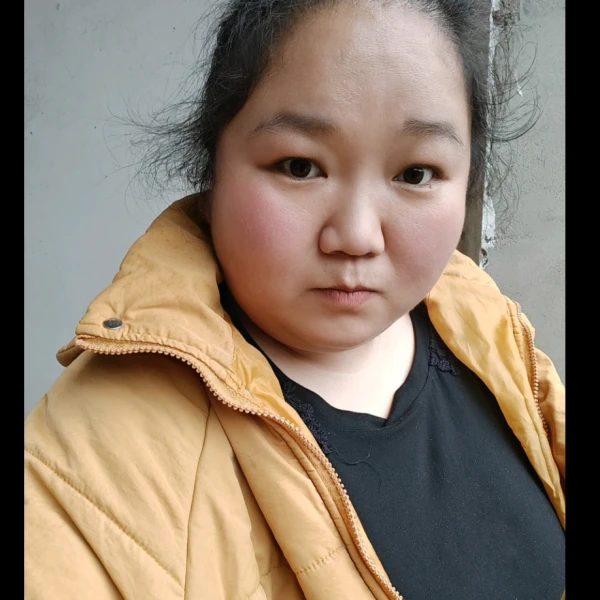 八卦树洞小耳朵