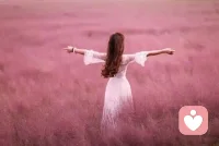 把情绪轻轻安放，
把心事慢慢诉说。
我在这里，安静倾听，温柔守护配图