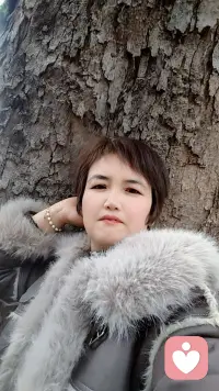 为大事争吵者无能，为小事争吵者愚蠢，智者多沉稳，张牙舞爪的人又蠢又恶心配图