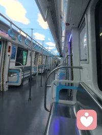 地铁里的乘客个位数呢配图