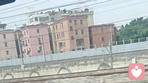 人无完人金无足赤