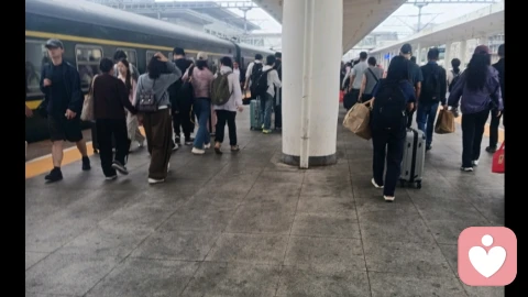 青春期最狠心的爱:忍住心疼，适当放手