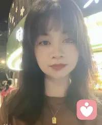 工作日社区调解、瑜伽、学习、考试与线上兼职同步推进，生活忙碌却格外踏实。
不少朋友好奇，本职稳定且收入可观，为何还要坚持线上兼职。
于我而言，线下社区调解与线上倾听，是两种不同的阅历积累。
我始终在努力变得更专业、更通透，只为在你需要倾诉与疏导时，能给你更妥帖、更有力量的陪伴。