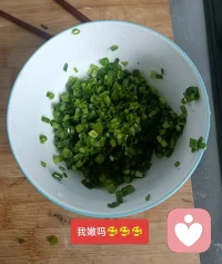 在生活的琐碎中
疗愈琐碎的自己
心安就这么简单配图