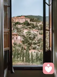 经过两个月的努力，终于让我找到合适的工作了！谁说36岁大龄女性就注定被淘汰的！哈哈哈哈！