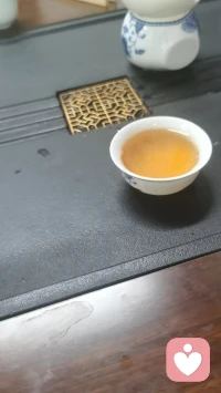 我擅长共情，焦虑，悲伤，愤怒，内疚，内在在小孩疗愈，家庭疗愈，情感解析，情绪释放，能量提升，这些问题话题可以聊[龇牙]配图
