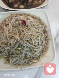 女人还是得学会做饭，只有自己会了，才不用求别人配图