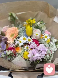 阳光，会照亮每一个抬头的人；
生活，会善待每一个认真的人。配图