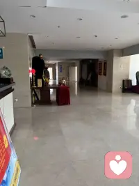 约几个好友，在伏天里泡泡温泉，果然是不错的选择，泡温泉二个字舒服，三个学真舒服。配图