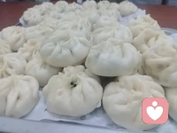 两种馅的包子蒸好啦～
牛肉芹菜 & 猪肉香菇木耳✅
周末愉快～晚安✨🌙