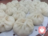 两种馅的包子蒸好啦～
牛肉芹菜 & 猪肉香菇木耳✅
周末愉快～晚安✨🌙