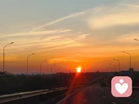 徐闻港（2026.5.27早晨05:45）
来～阳光中醒来☀️ 美丽梦还在 ～每一天都有新期待～配图