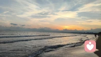 海南～三亚～ 2026.2.27
椰梦长廊🌊  ➡️ 鲜芒夜市 
遇见一个摄影师太热情了 给baby拍了很多美美照片～配图