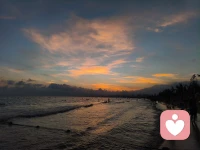 海南～三亚～ 2026.2.27
椰梦长廊🌊  ➡️ 鲜芒夜市 
遇见一个摄影师太热情了 给baby拍了很多美美照片～配图