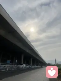 沉淀自己，沉淀生活，事缓则圆，你想要的一定在不远的路上。配图