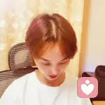 两个世界的头像