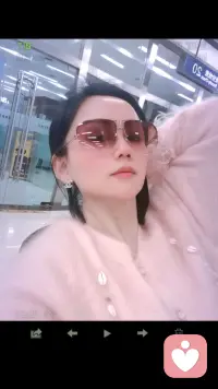 人与人之间：信任才能拉近距离，真诚才能走进心里，不管世界怎么变，社会怎么乱，真诚最可贵，善良永远不过期过去事，过去人，笑笑就好，现在事，现在人，尽心就好，未来事，未来人，随缘就好。配图