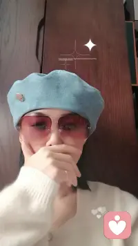 人与人之间：信任才能拉近距离，真诚才能走进心里，不管世界怎么变，社会怎么乱，真诚最可贵，善良永远不过期过去事，过去人，笑笑就好，现在事，现在人，尽心就好，未来事，未来人，随缘就好。配图