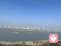 有人问我，我很喜欢喜欢他，为什么没有结果？其实，什么是结果呢，结婚？白头偕老？相遇就是结果，缘分把我们带到哪里就到哪里，然后彼此祝福就好。加油配图