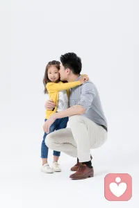 大家:
我是67年属羊的倾听师。
多年学习心理咨询与人生感悟，只想做一件事：用心聆听您说话，陪您走过心里的每一段路程。
很多人生活很累，没有人真正懂你。
您的坚强。我愿意用理解与陪伴，帮你释放、安抚。
愿您在这里，被看见、被接纳、被温柔以待。
您有多久没好好跟自己说说话了？配图