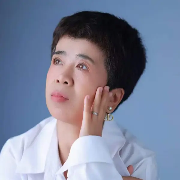 安妮静静听