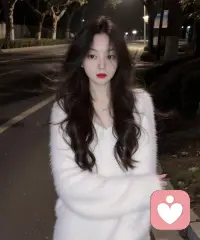 在细水长流的日子里 不盼永久 只珍朝夕”