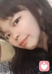 做个内心强大的人，认真努力的生活，不焦躁，不抱怨，过去一笑而过，将来安然以待人往前走，苦往后退。配图