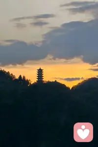 心里有什么想说的，可以找我倾诉，二十四小时在线配图