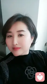 你不是没人懂，只是还没遇到愿意安静听你说话的人。配图