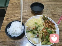 和家人朋友在一起，就享受这相聚
和孩子在一起，就好好陪伴ta
一个人的时候，就与自己好好相处
我们每个人，最好的朋友是自己
做你想做的事，保持正能量，让自己的内心平静又喜悦！配图