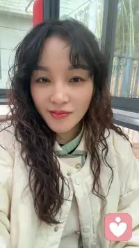 没有任何人，把你变得越来越好，你越来越好的原因，是因为一次次的经历，一次一次的反思，一次一次的自救，引路靠贵人，走路靠自己，成长靠经历，渡人靠渡己， 人的磁场很重要，多和善良的人言谈，多和勤快的人携手，多和真诚的人同路……配图