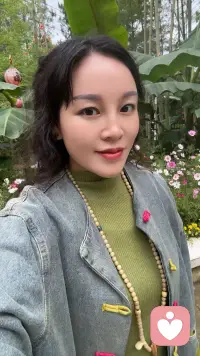 感恩我的财富从四面八方而来
感恩我的身体一天比一天更有活力
感恩我的事业一切顺利
感恩我的家庭和和美美
感恩我的孩子健康聪慧
感恩来到我生命中的所有贵人[合十]配图
