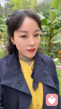 热爱生活的人，也会被生活所爱。喜欢这样一段话：你若爱，生活哪里都可爱。你若感恩，处处可感恩。你若成长，事事可成长。我们不知道未来会怎样，但可以决定以什么样的状态来迎接未来。珍惜自己当下拥有的幸福，带着这份感恩与知足，才能创造更多的幸福。配图