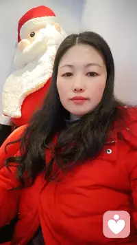 低谷、弯路、跌倒，都是人生常态，
不必遗憾，不必纠结，更不必困住自己。
只要不服输，就没有真正的输。
心不垮，脚下就没有绝路；
往前走，眼前就不是悬崖。配图