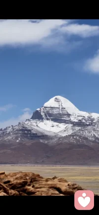 🏔️  神山留给众生的考题都是不一样的。现实的山再高也只是相状，心里的山才最是难攀。人人都在转山，欲望的山，执念的山，圆觉的山。山无高低贵贱，唯心有分别。只要你内心笃定自洽，那便是你的神山 ……配图