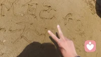 能点醒人的从来不是道理，而是经历。别人能给你上一课，那是他的本事。你若走不出来，便是自己的无能；你若走得出来，就是自己的成长。配图