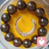 在急于表达的时代，倾听是一种珍贵的克制与温柔的力量。晚安💤配图