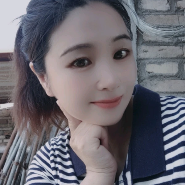 A微笑倾听