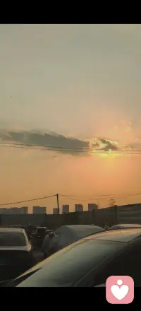 不必急着让生活给你所有答案，有时候你要拿出耐心等等，即便你向空谷喊话，也要等一会儿，才会听见绵长的回音。新的一天，加油！