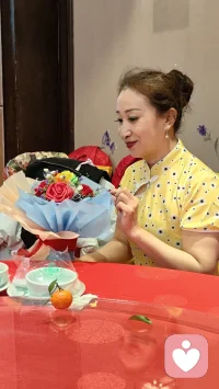 每日打卡学习，积少成多，不懈努力终有回报！证书到手，我终于成为一名倾听师啦，激动到飞起！感恩给力心理课堂的陪伴~开心之余奖励自己配图