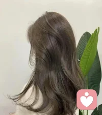 从心理学角度来说，爱本质是依恋、安全感与情感共鸣，从来不受性别框架的束缚。心动不会被性别定义，真心的靠近、彼此的理解与陪伴，才是爱的核心。每一份真诚的感情都值得被尊重，无关性别，只关灵魂。愿每一份勇敢的爱，都能被温柔接纳。配图