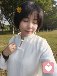 婆娑世界是一场，
自我的游戏；
也是一场自我的救赎。
一切都是和自己的关系，
与他人无关，
凡我所见皆是我，
凡我所见皆我有。
一切丰盛的显化，
只源自于你认出了回归了那个具足源头智慧的自己。

你不知你是你，
所以你是你，
所以只有回到觉，
回到自性本体!
你才能识别那都不是真正的你，
那只是你的欲望和，
你小我的把戏而已。