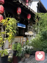 平静的湖面，平静的心情，幸福就是这么简单！配图